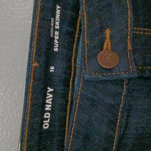Super skinny old Navy NWT size 16 high Rise Dark Blue Jean stretch zipper pocket - Picture 3 of 5